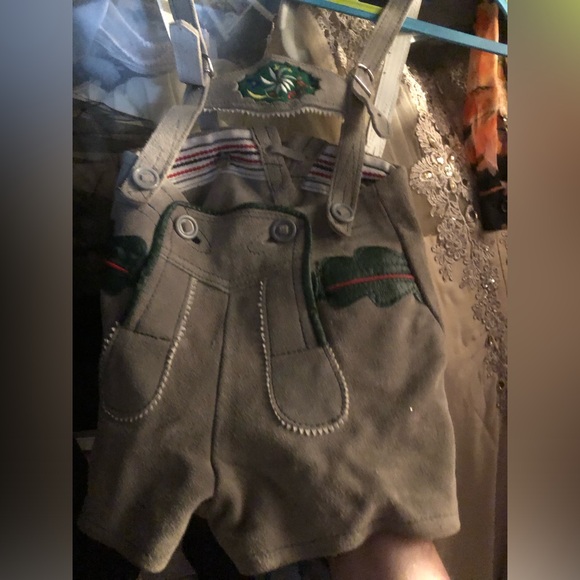 π©πͺVintage German Lederhosen-691 $70 or $65 w/offer - Picture 2 of 4